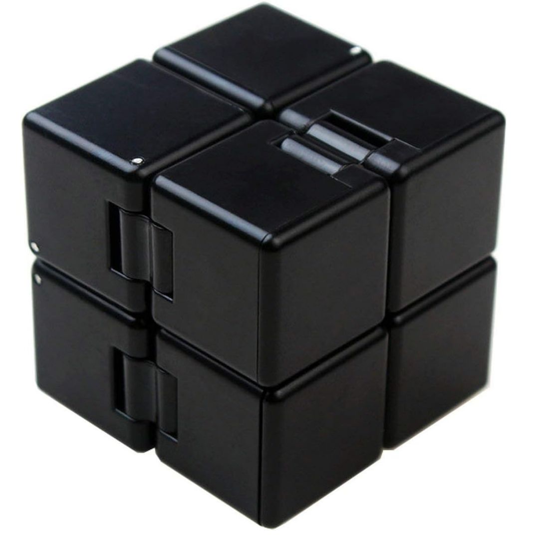 Infinity cube