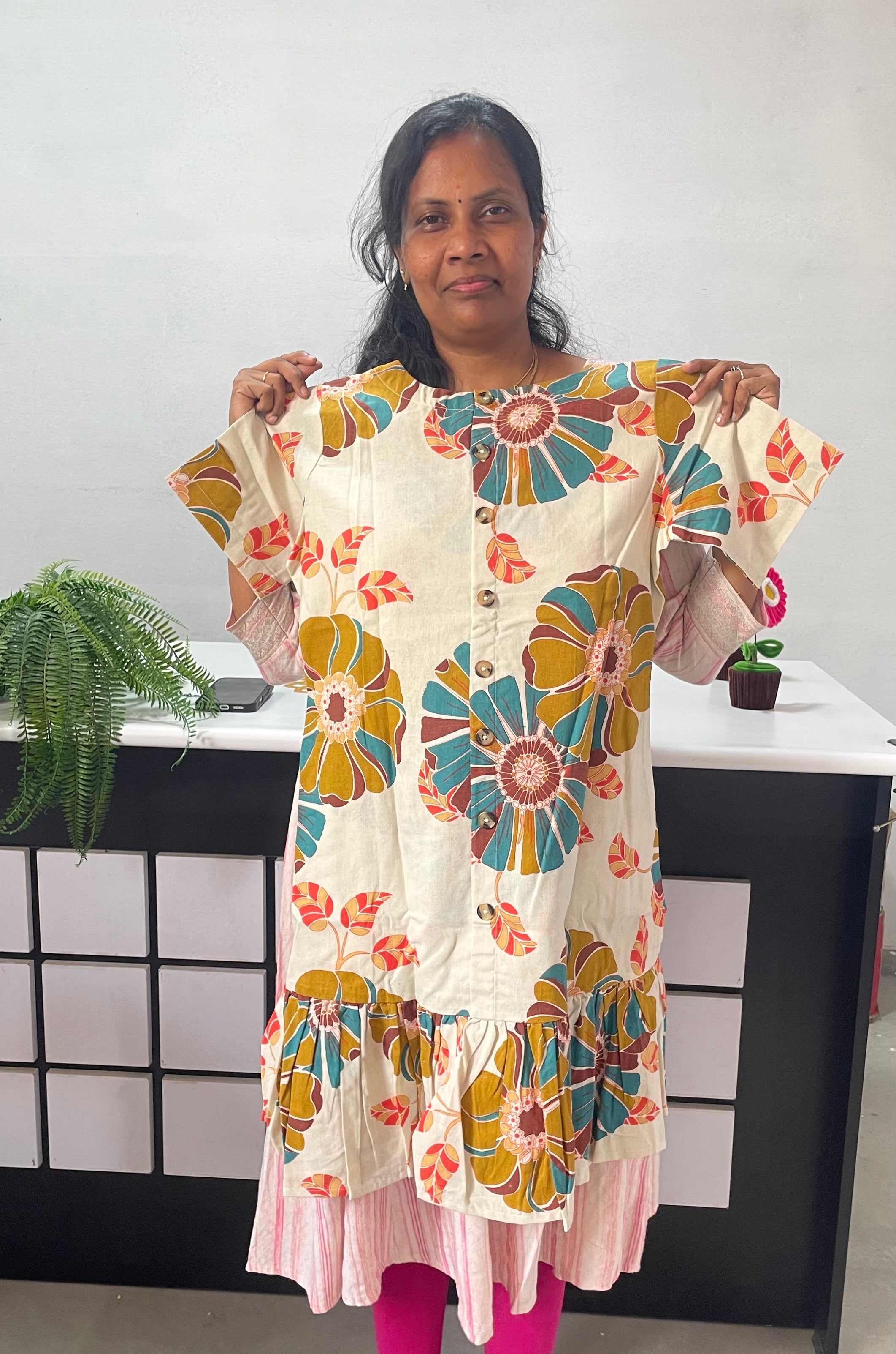Floral Print Cotton top with backside button