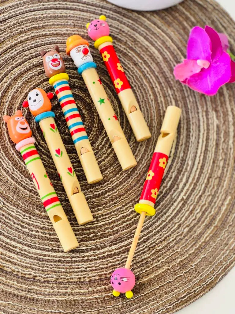 Wooden Push whistle (1 pc)