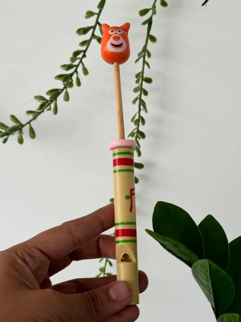 Wooden Push whistle (1 pc)