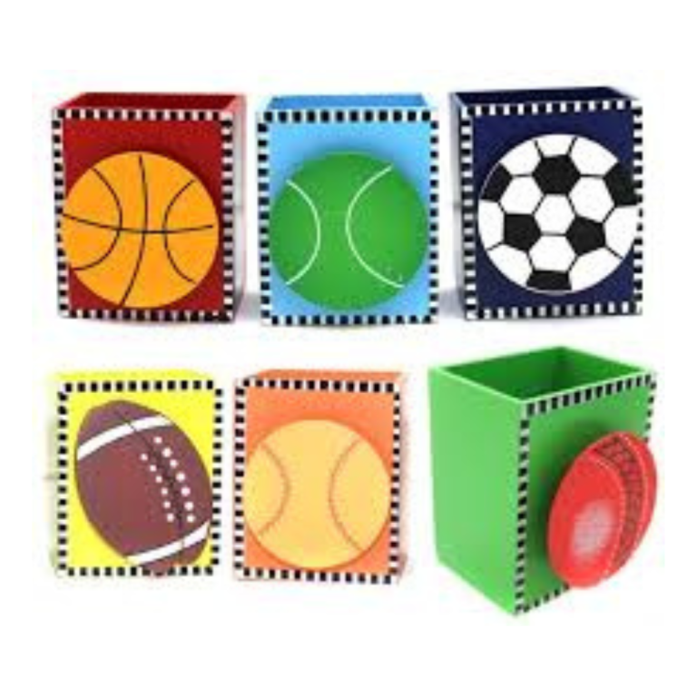 Wooden pen stand