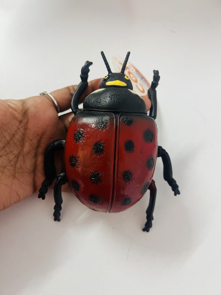 INSECTS – REALISTIC JUMBO SIZE
