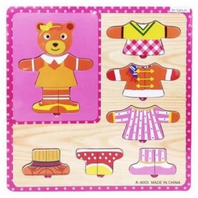 Dress up puzzle with theme