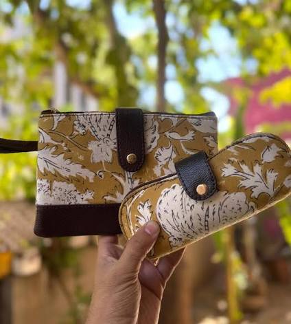 handcrafted wallet and eyeglass case set