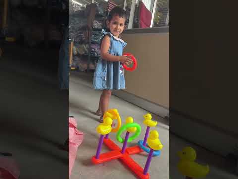 Duck ring toss game