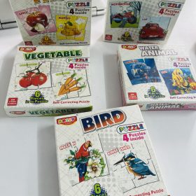 Jigsaw puzzle set of 4 inside each theme